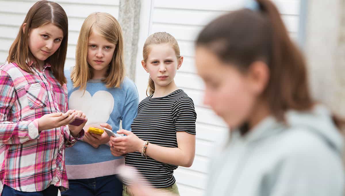 Cyberbullying Magyarországon – Minden 3. gyermek áldozattá válik!