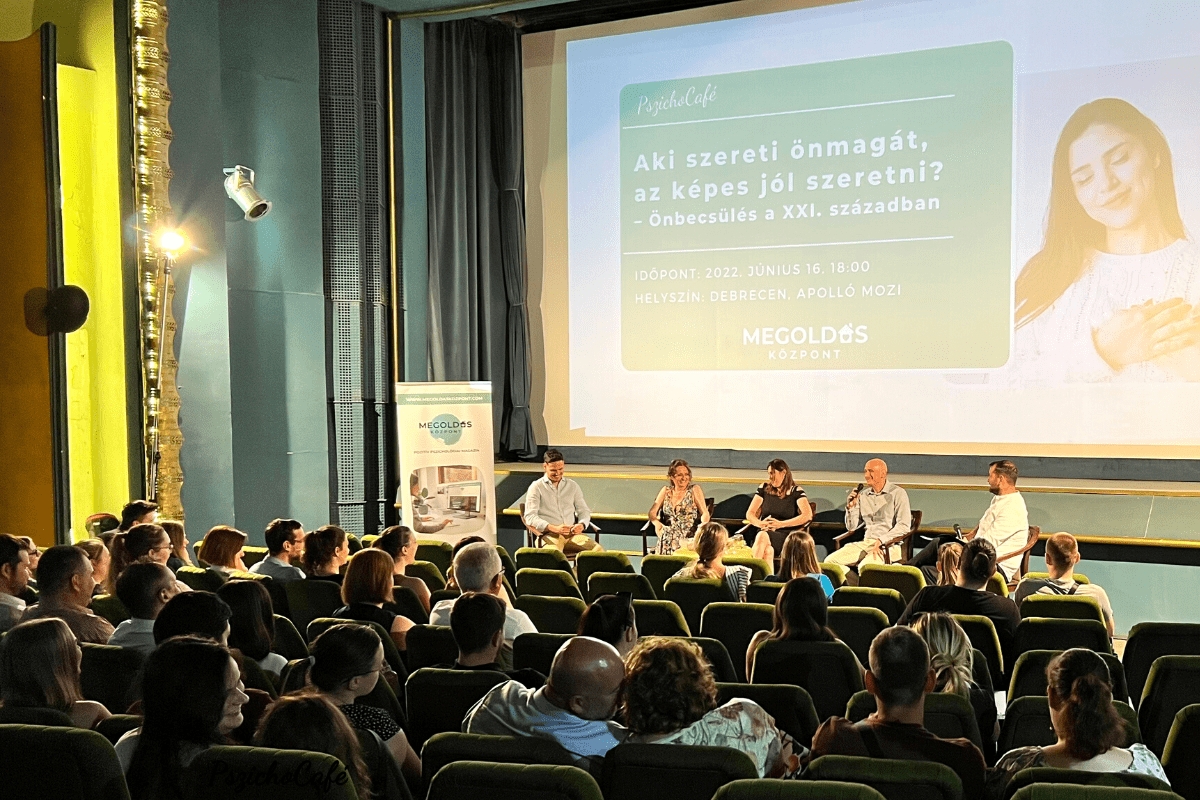 Aki szereti &ouml;nmag&aacute;t, az k&eacute;pes j&oacute;l szeretni? [Tud&oacute;s&iacute;t&aacute;s]